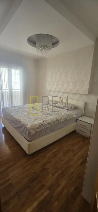 Prodaja, trosoban stan, 109m², Preko Morače, Podgorica