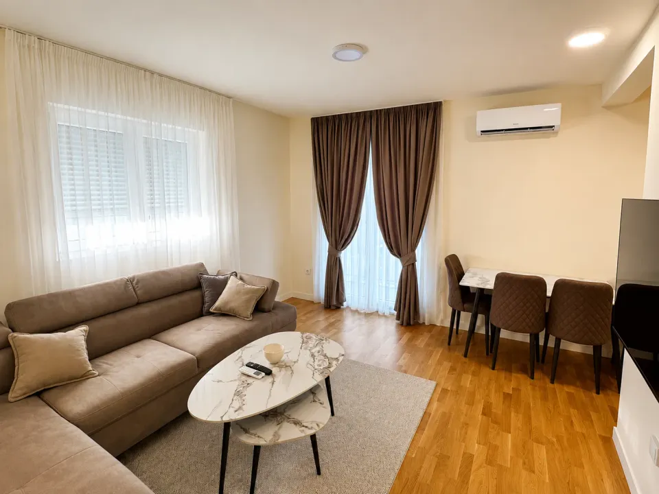 Rent, two bedroom apartment, 61m², Pobrežje, Podgorica