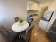 Izdavanje, dvosoban stan, 52m², Bulevar, Niš - image 5