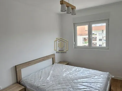 Rent, one bedroom apartment, 42m², Stari Aerodrom, Podgorica - image 3