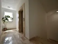 Izdavanje, jednosoban stan, 55m², Pobrežje, Podgorica - image 9