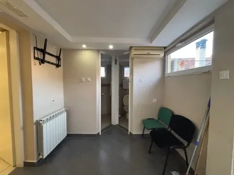 Sale, house, 92m², Zlatica, Podgorica - image 5