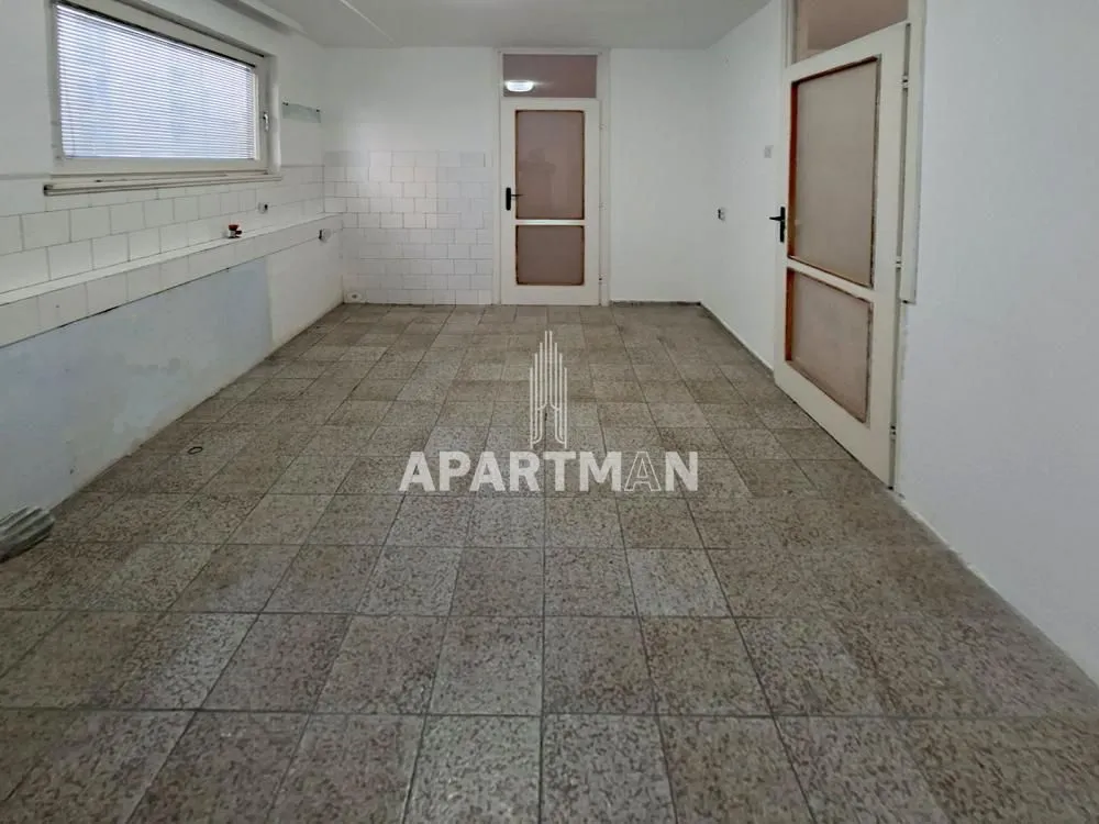 Prodaja, dvosoban stan, 80m², Novi Beograd Blok 62, Novi Beograd Sve Podlokacije