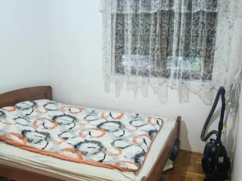 Izdavanje, jednosoban stan, 41m², Stari Aerodrom, Podgorica - image 5