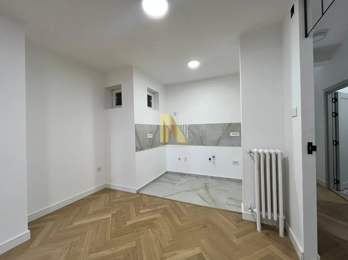 Prodaja, trosoban stan, 75m², Kej, Novi Sad Sve Podlokacije