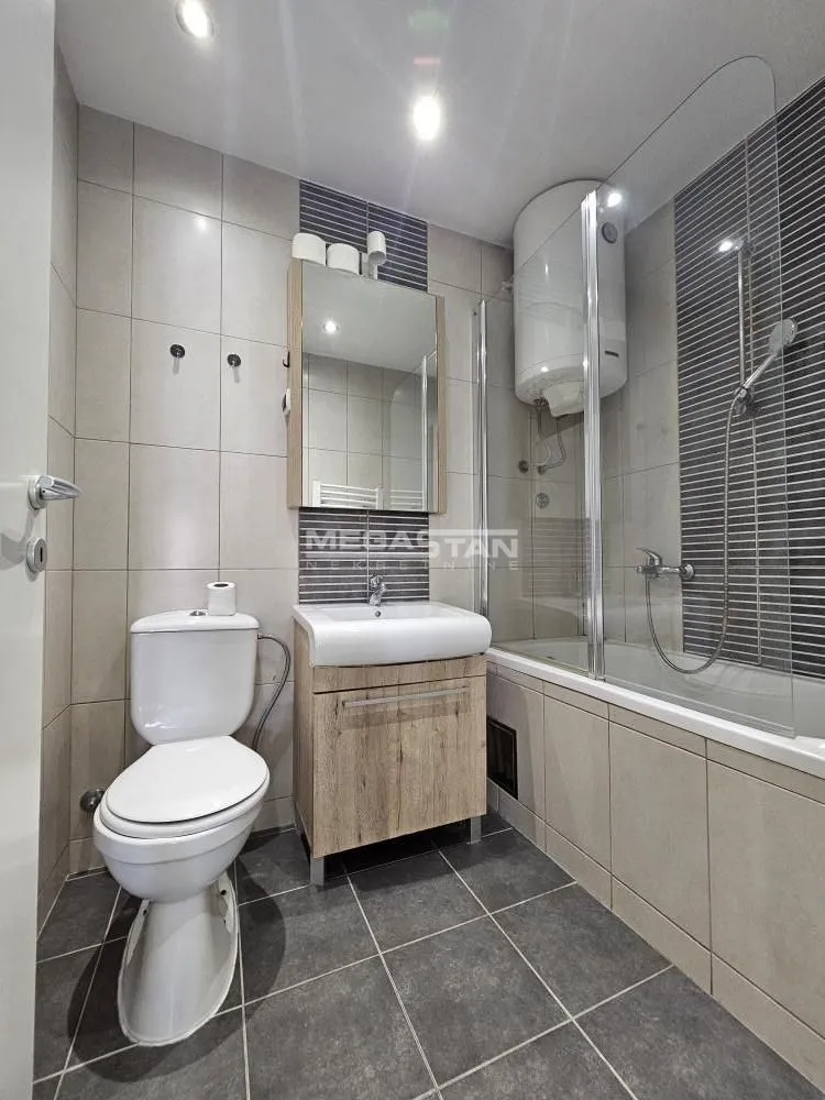 Prodaja, trosoban stan, 81m², Lekino Brdo, Voždovac Sve Podlokacije