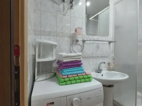 Rent, two bedroom apartment, 60m², Centar, Žabljak - image 12