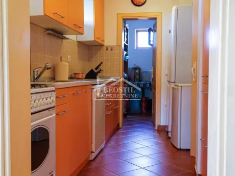 Sale, house, 282m², Palilula Sve Podlokacije, Beograd - image 6