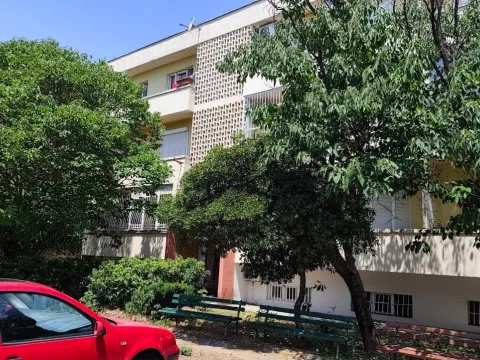 Prodaja, dvosoban stan, 64m², Centar, Podgorica - image 2