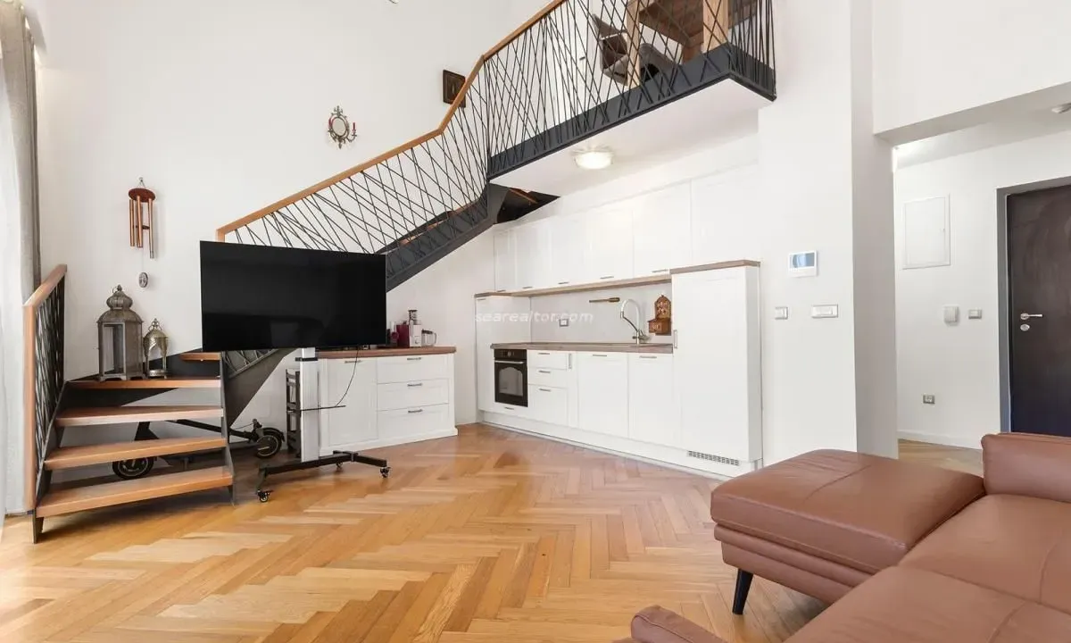 Prodaja, dvosoban stan, 68m², Tivat, Crna Gora