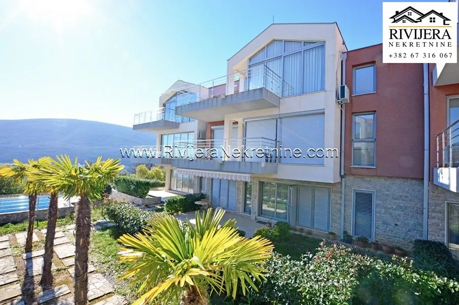 Prodaja, dvosoban stan, 73m², Đenovići, Herceg Novi