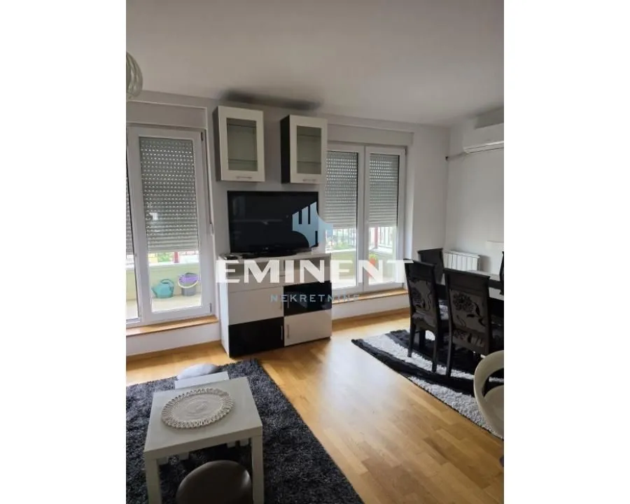 Rent, three bedroom apartment, 91m², Voždovac Sve Podlokacije, Beograd