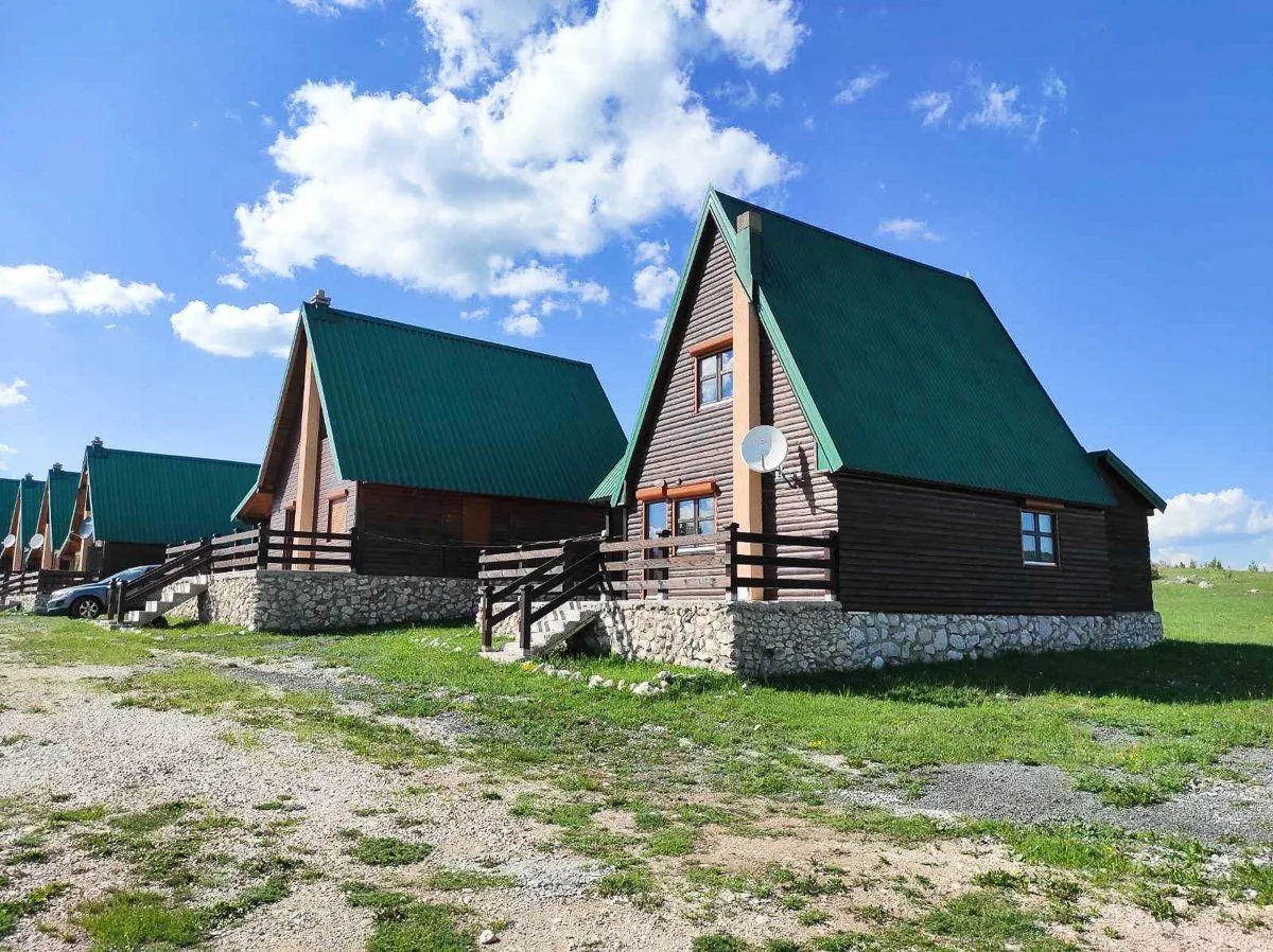 Prodaja, kuća, 180m², Žabljak, Crna Gora