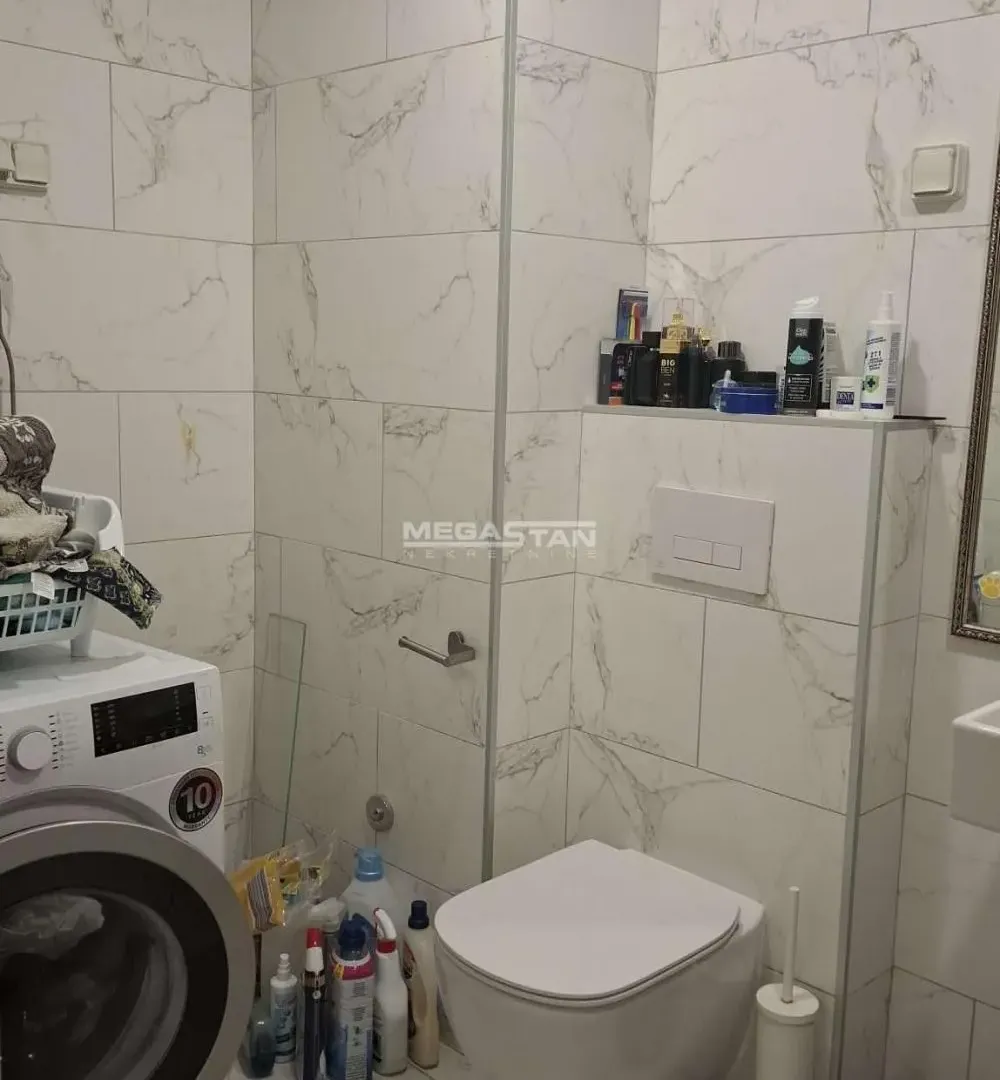 Sale, three bedroom apartment, 97m², Tošin bunar, Novi Beograd Sve Podlokacije