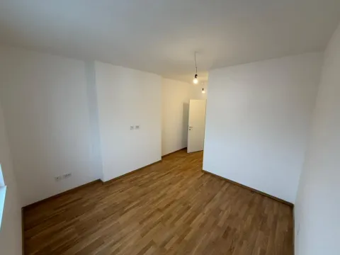 Sale, three bedroom apartment, 105m², Stari Aerodrom, Podgorica - image 15