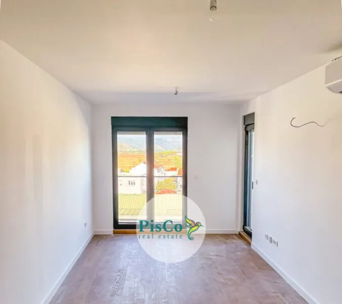 Izdavanje, jednosoban stan, 47m², Preko Morače, Podgorica
