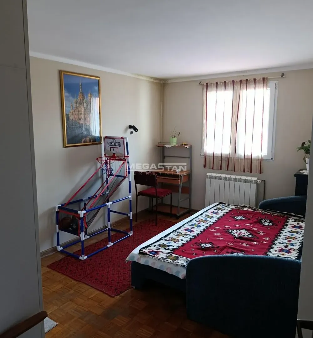 Sale, house, 109m², Palilula Sve Podlokacije, Beograd