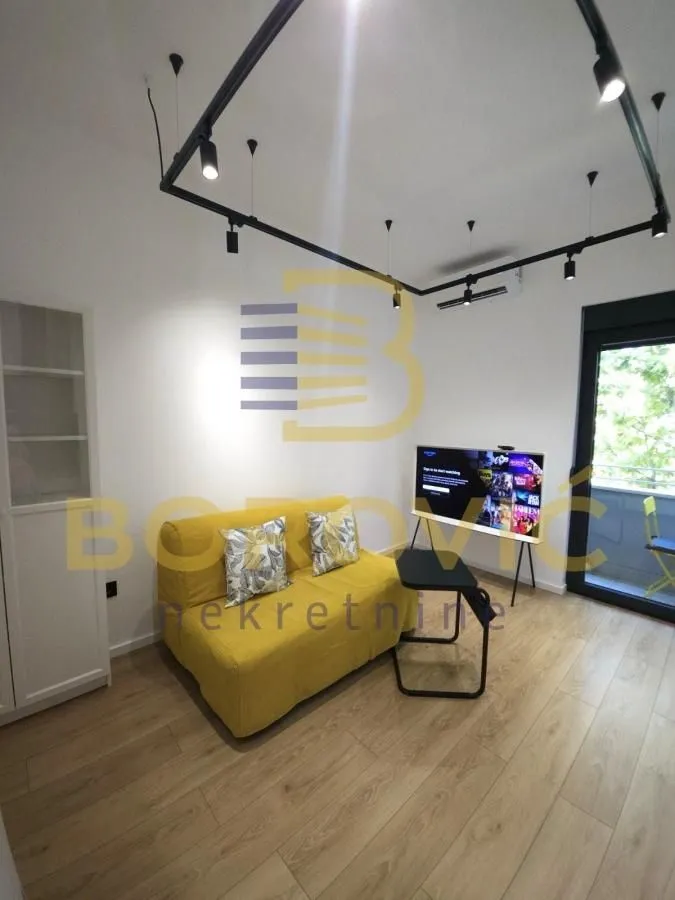 Sale, one bedroom apartment, 33m², Stari Grad, Beograd
