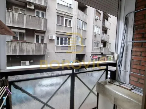 Izdavanje, jednosoban stan, 50m², Vračar Hram, Vračar Sve Podlokacije - image 8