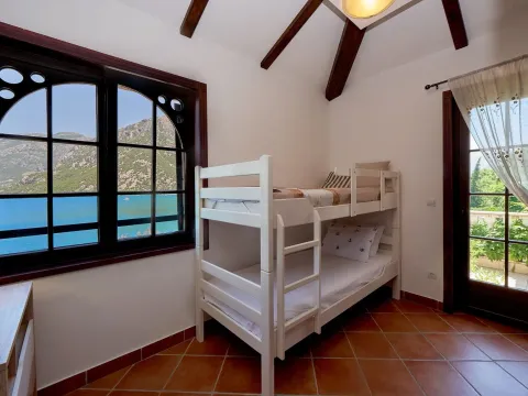 Sale, house, 235m², Kostanjica, Kotor - image 108