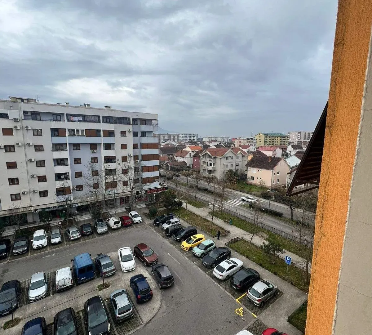 Prodaja, dvosoban stan, 70m², Stari Aerodrom, Podgorica
