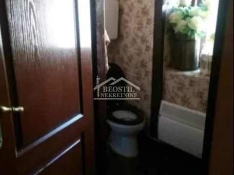 Sale, two bedroom apartment, 50m², Zemun Centar, Zemun Sve Podlokacije - image 3