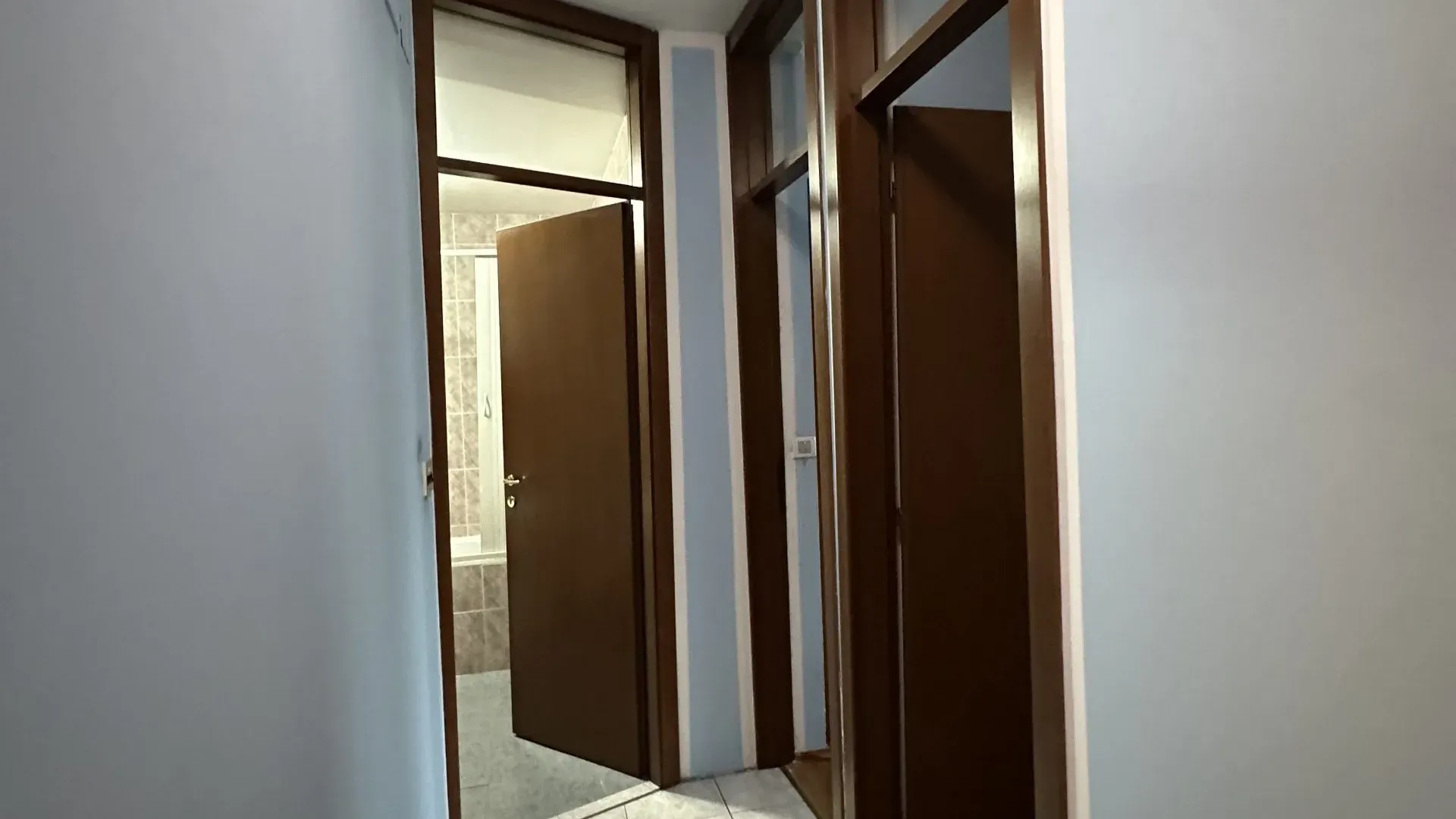 Izdavanje, dvosoban stan, 103m², Stari Aerodrom, Podgorica