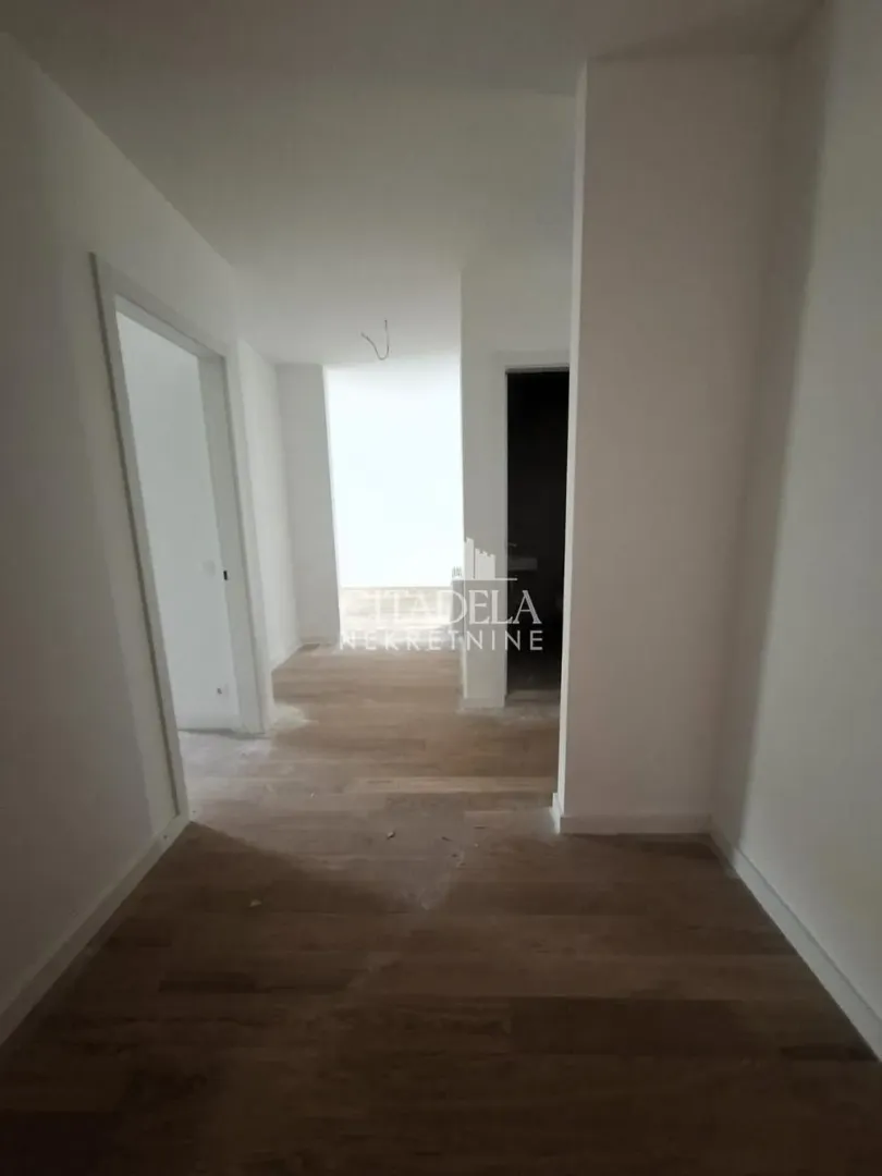 Sale, four bedroom apartment, 115m², Banovo Brdo, Beograd