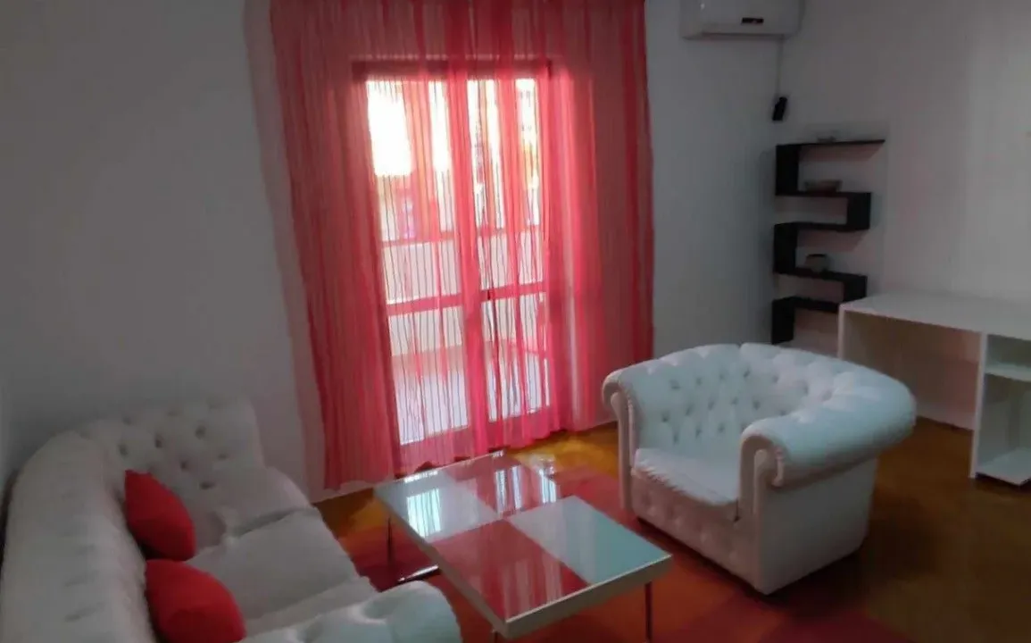 Rent, one bedroom apartment, 50m², Malo Brdo, Podgorica