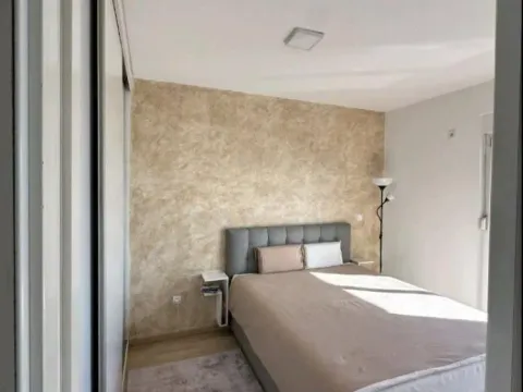 Prodaja, stan, 44m², City Kvart, Podgorica - image 7