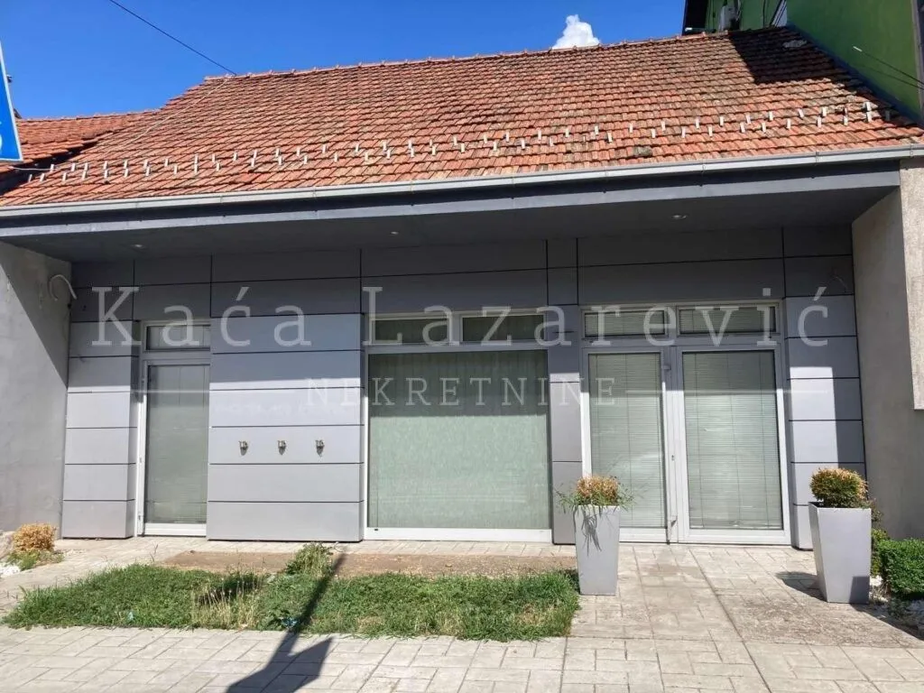 Rent, office space, 170m², Karaburma, Palilula Sve Podlokacije