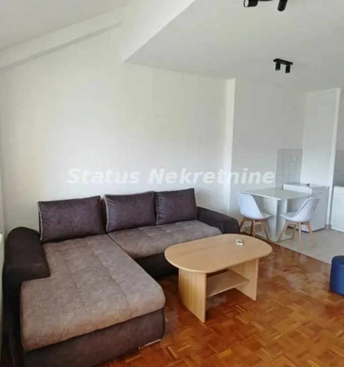 Rent, studio apartment, 33m², Novo naselje, Novi Sad