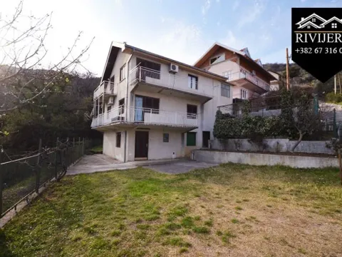 Prodaja, kuća, 183m², Bijela, Herceg Novi