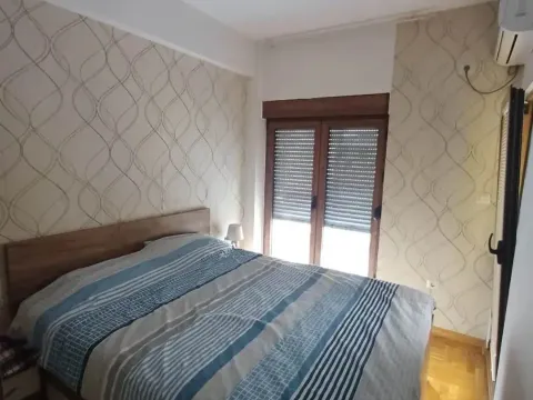 Izdavanje, dvosoban stan, 64m², Blok 9, Podgorica - image 5