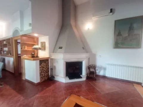 Rent, house, 400m², Donja Gorica, Podgorica - image 4