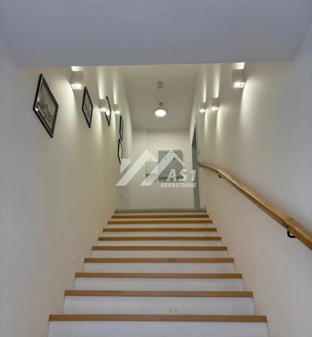 Rent, office space, 125m², Telep, Novi Sad Sve Podlokacije