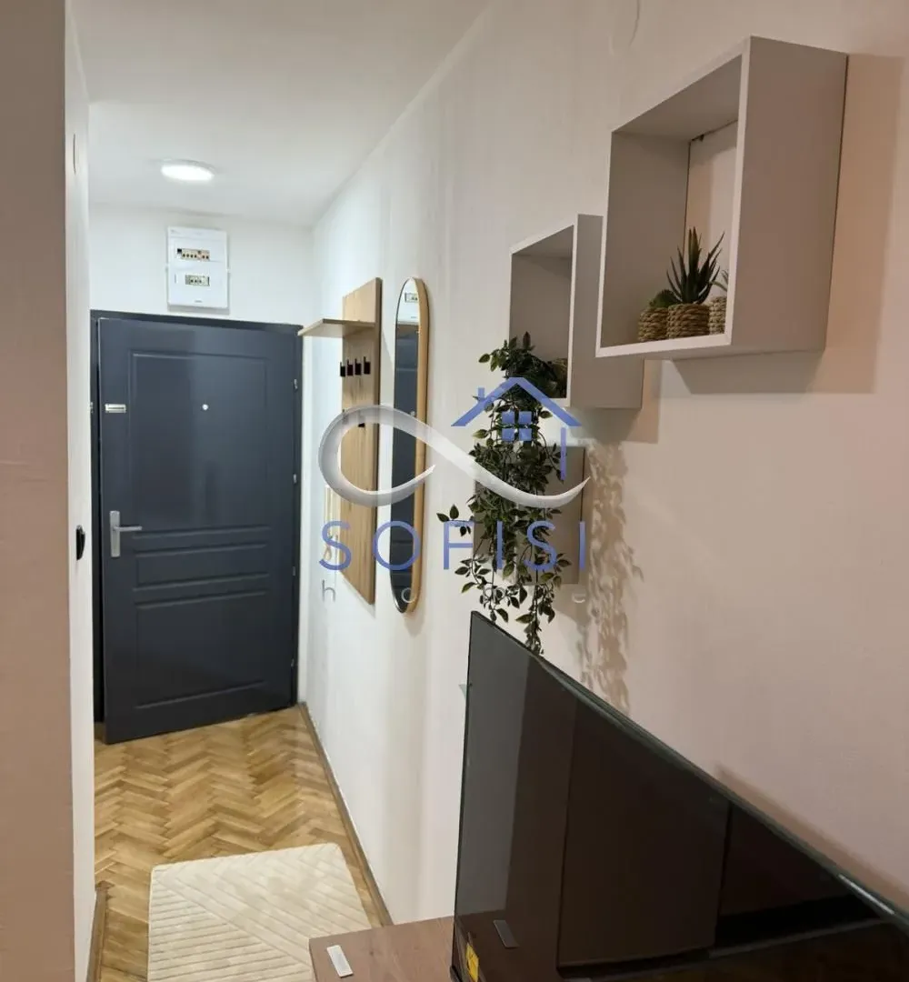 Izdavanje, stan, 21m², Grbavica, Novi Sad Sve Podlokacije
