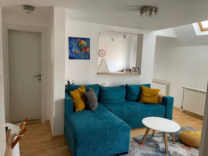 Rent, three bedroom apartment, 60m², Zemun Cara Dušana, Zemun Sve Podlokacije