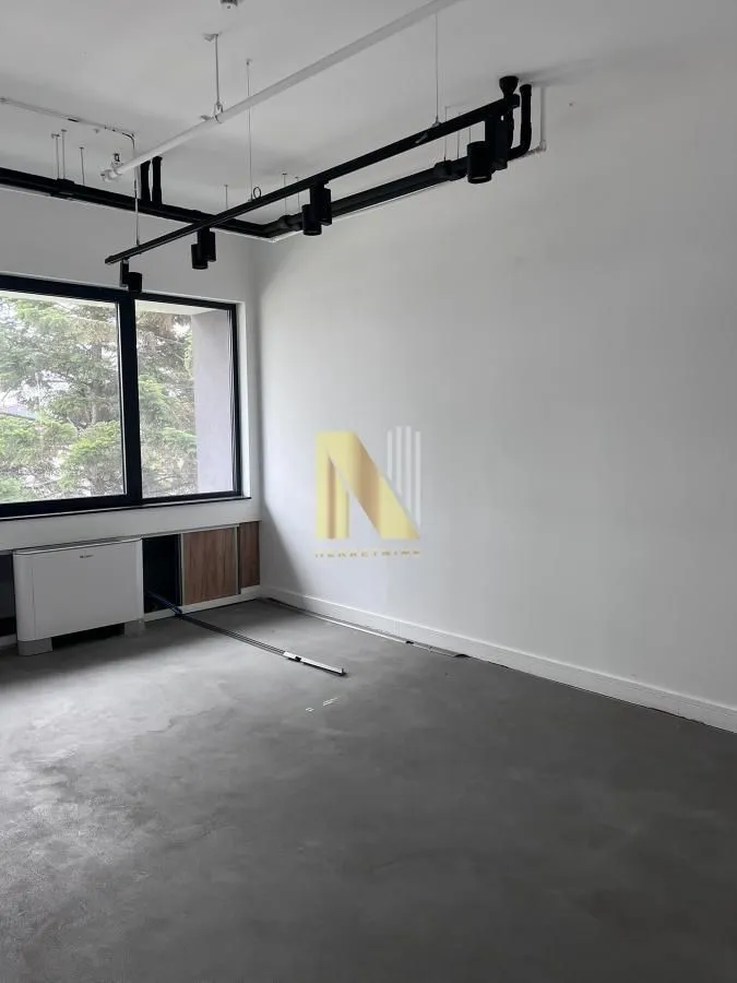 Rent, office space, 320m², Salajka, Novi Sad Sve Podlokacije