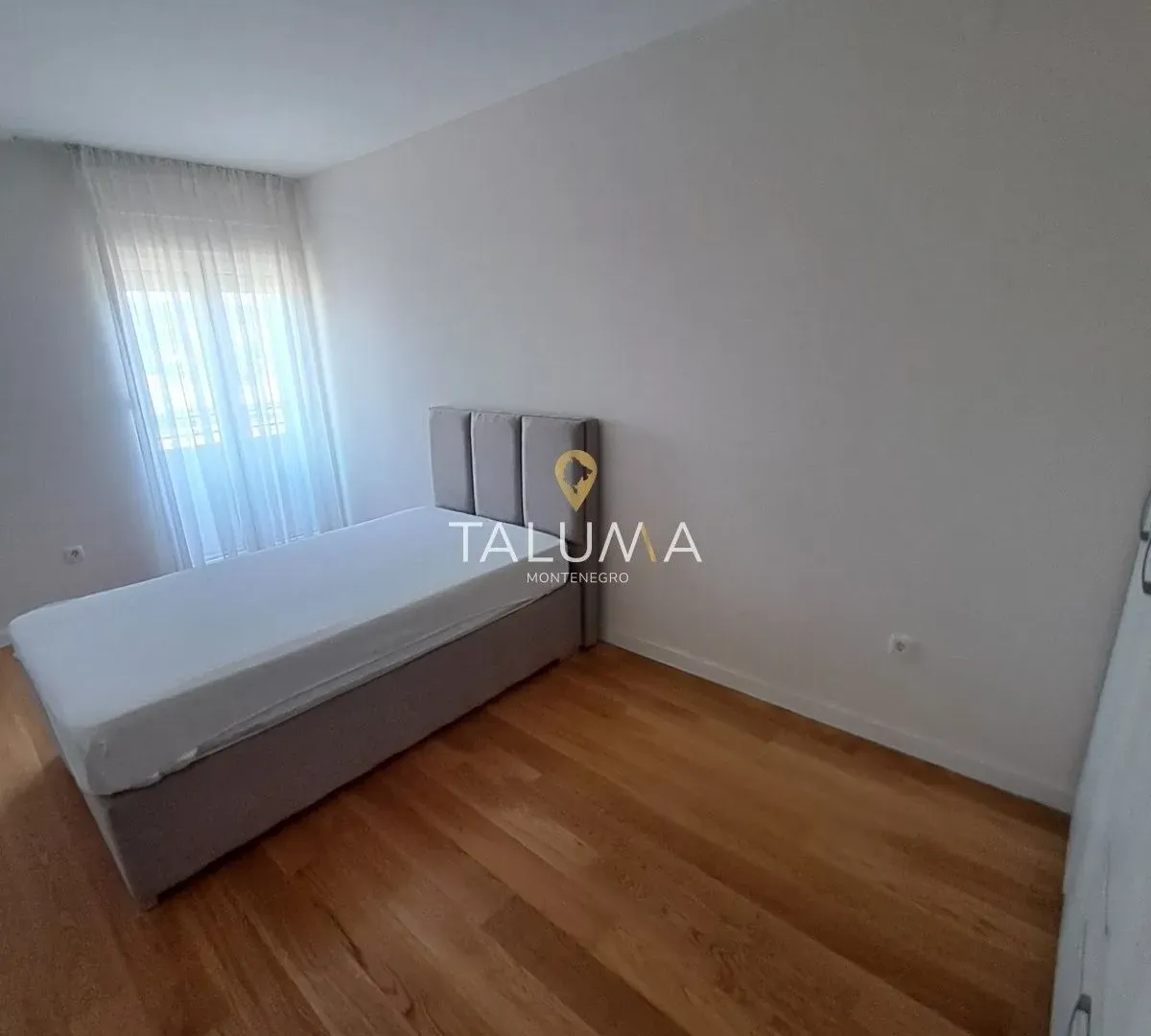 Rent, two bedroom apartment, 72m², City Kvart, Podgorica