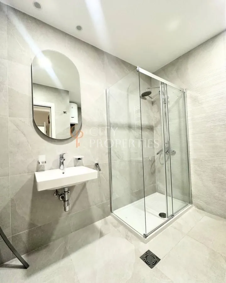 Rent, apartment, 72m², Central Point, Podgorica
