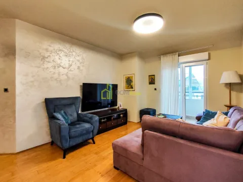 Prodaja, trosoban stan, 83m², Vezirov Most, Podgorica - image 14