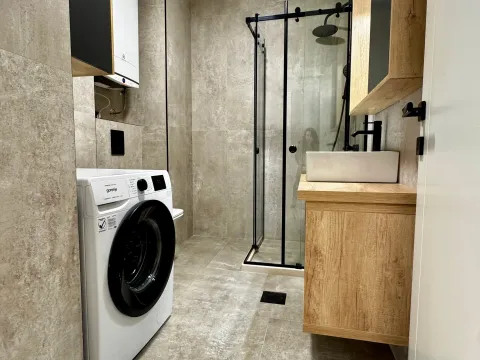 Rent, one bedroom apartment, 65m², Tološi, Podgorica - image 11