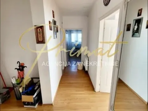 Sale, two bedroom apartment, 54m², Padinska Skela, Palilula Sve Podlokacije - image 9