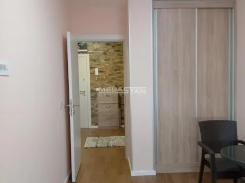 Izdavanje, trosoban stan, 68m², Višnjička Banja, Palilula Sve Podlokacije - image 17