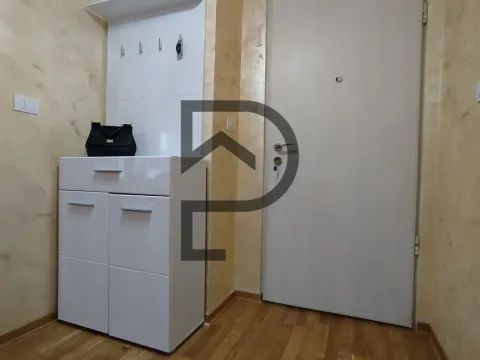 Izdavanje, stan, 53m², City Kvart, Podgorica - image 8