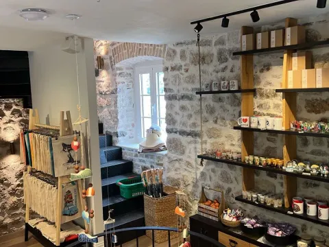Prodaja, kuća, 100m², Kotor, Crna Gora - image 2