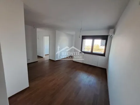 Prodaja, trosoban stan, 72m², Hala Pionir, Palilula Sve Podlokacije - image 5