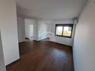 Prodaja, trosoban stan, 72m², Hala Pionir, Palilula Sve Podlokacije - image 5