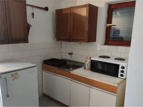 Prodaja, kuća, 150m², Niš, Srbija - image 4